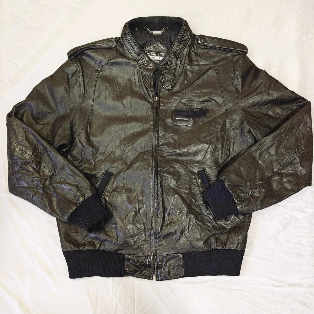 Vintage Members Only Black Leather Bomber Jacket Mens Large 80s Epaulets L